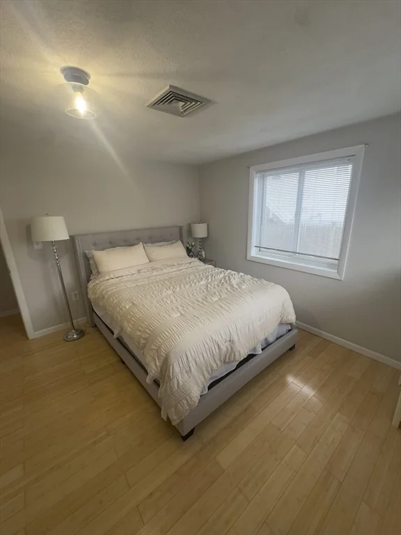 19 Skyline Dr, Malden