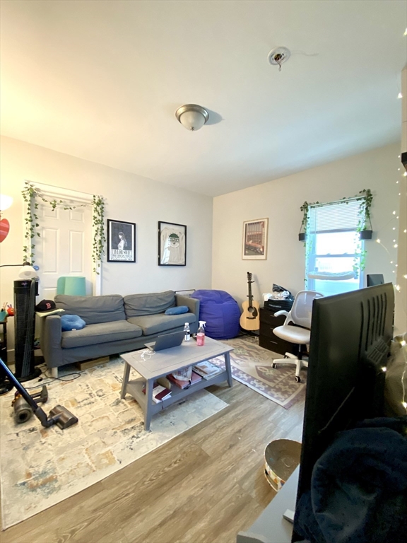 85 Winter St, East Cambridge