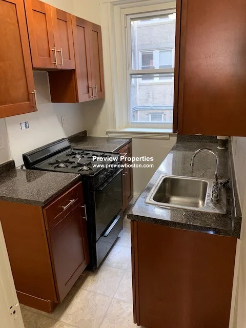 1175 Boylston St, Fenway