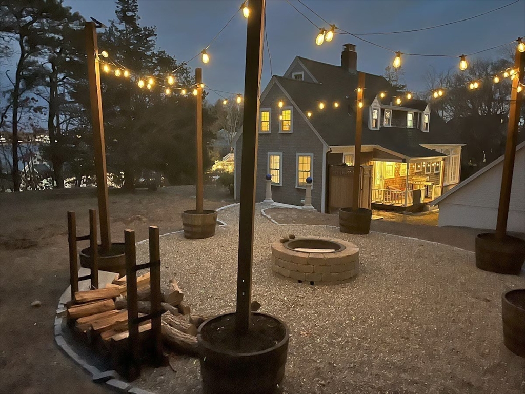 16 Jefferson Shores Rd, Cohasset Narrows