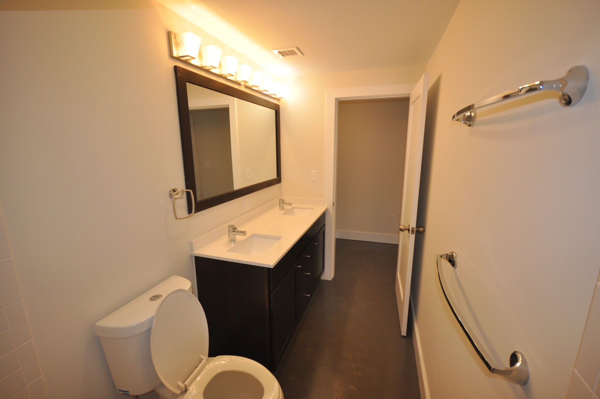 659 Massachusetts Ave, Roxbury