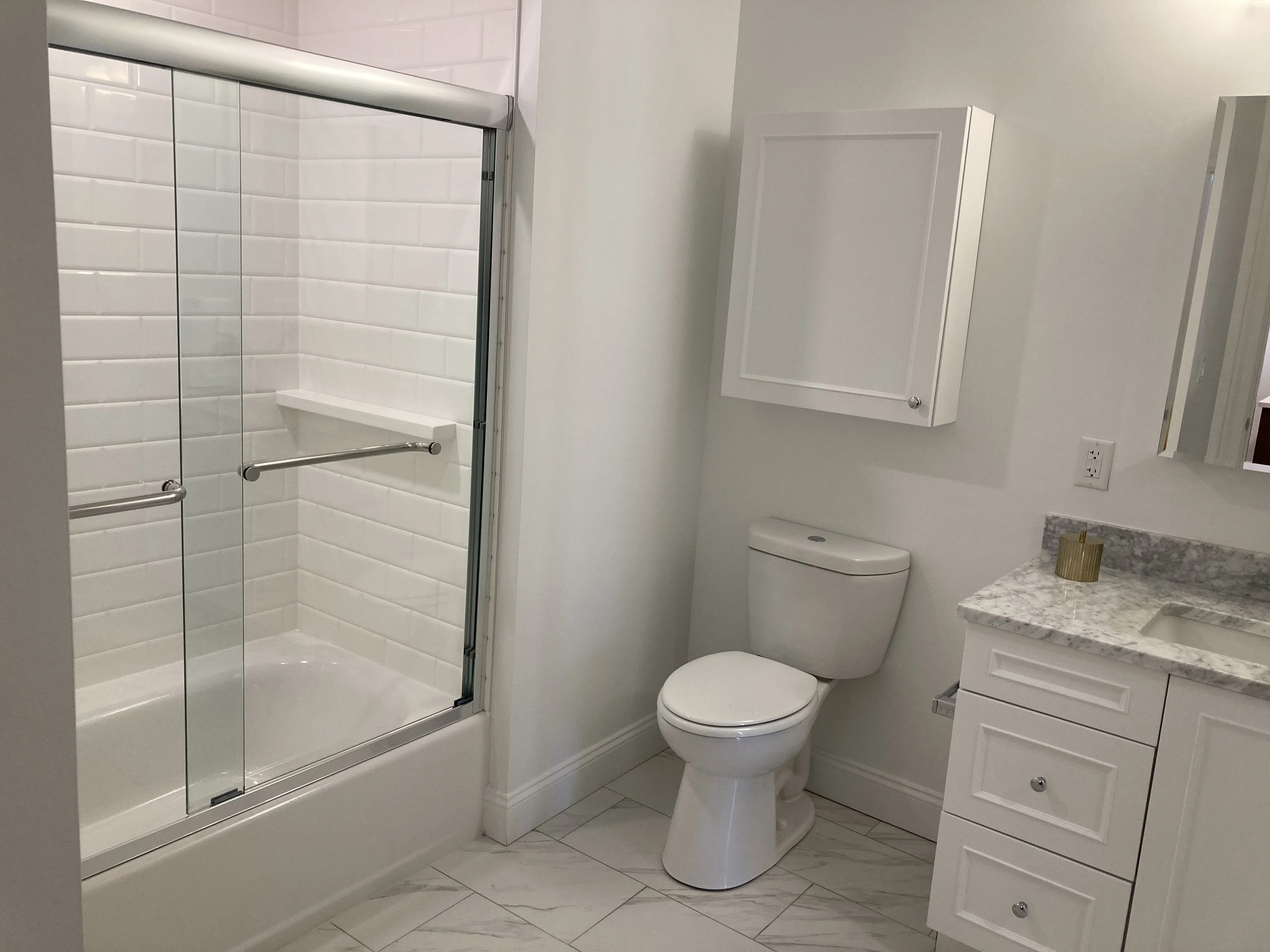 120 Gerry Rd, Chestnut Hill