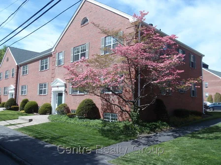 497 Centre St, Newton Corner