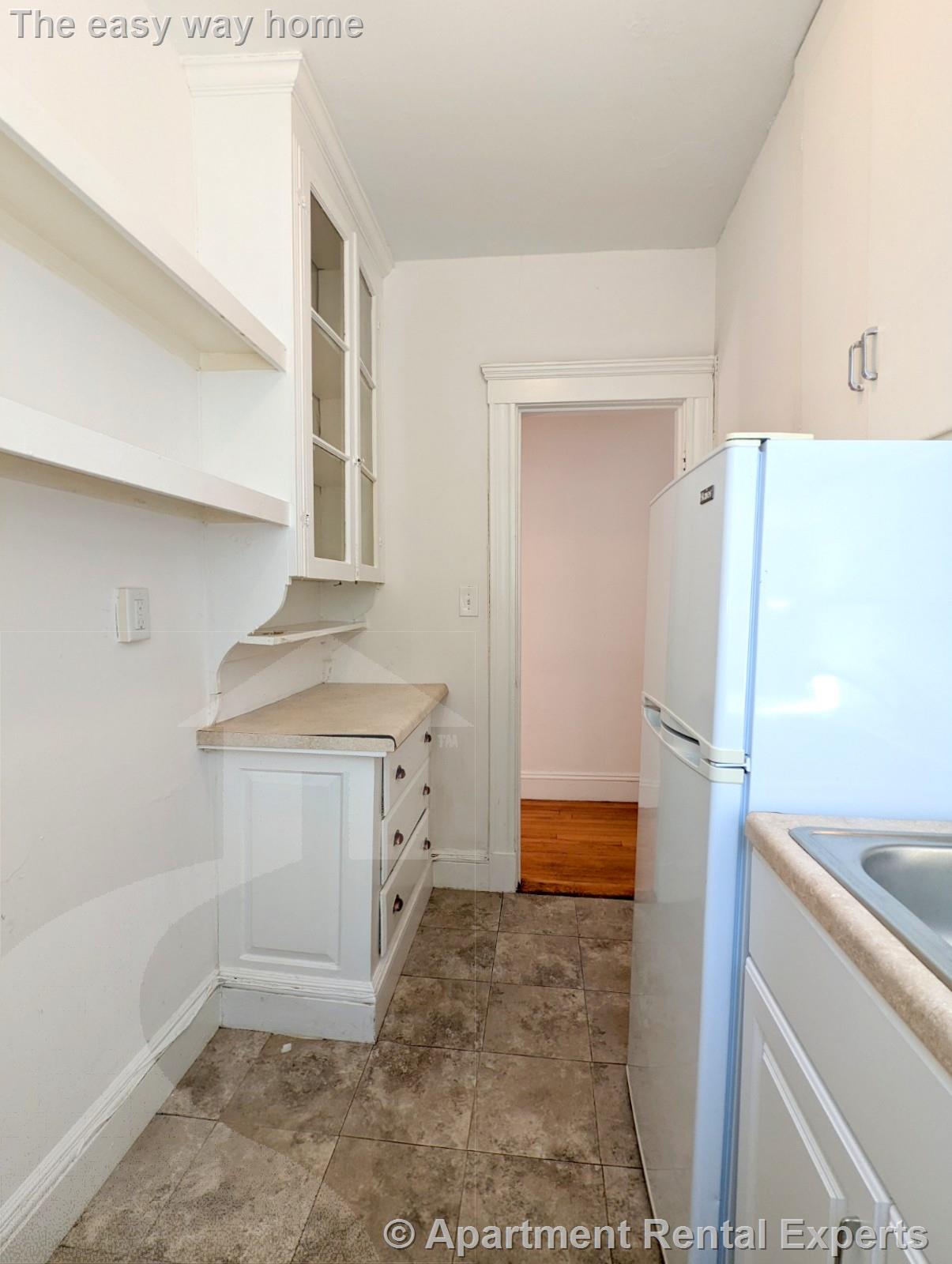 170 Maple St, Malden Center