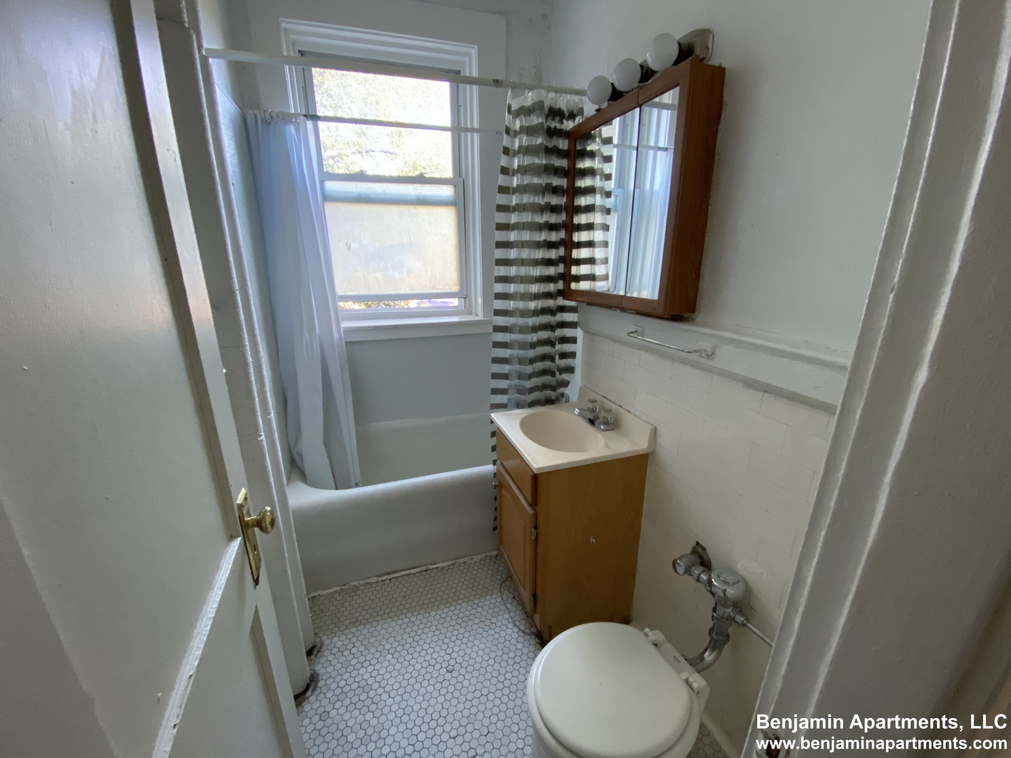 1167 Boylston St, Fenway