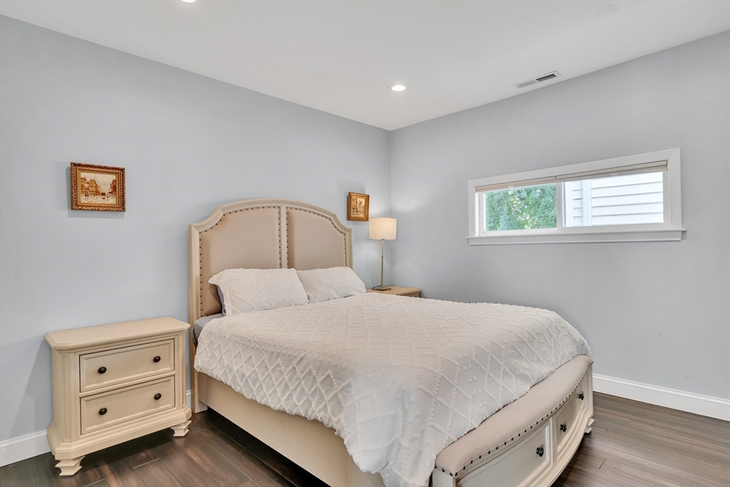 11 Lexington St, Bemis