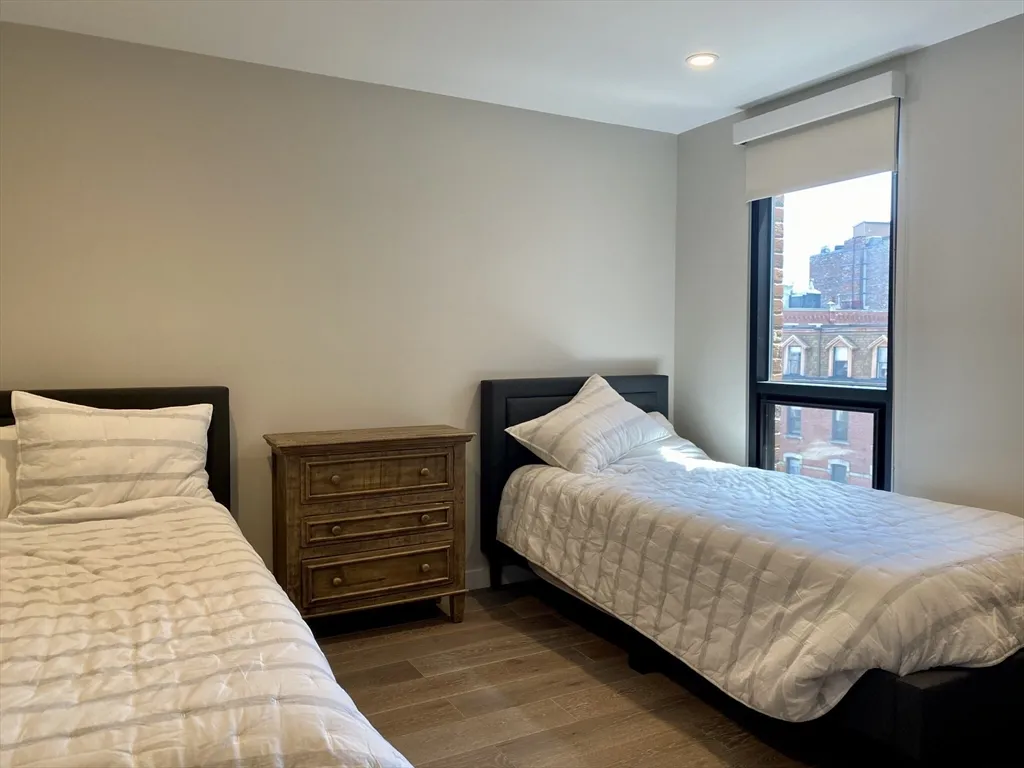 244 Hanover St, North End