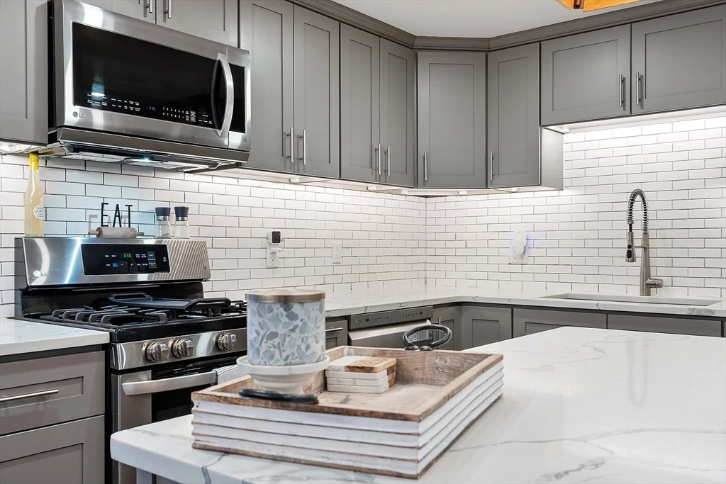 963 South St, Tewksbury