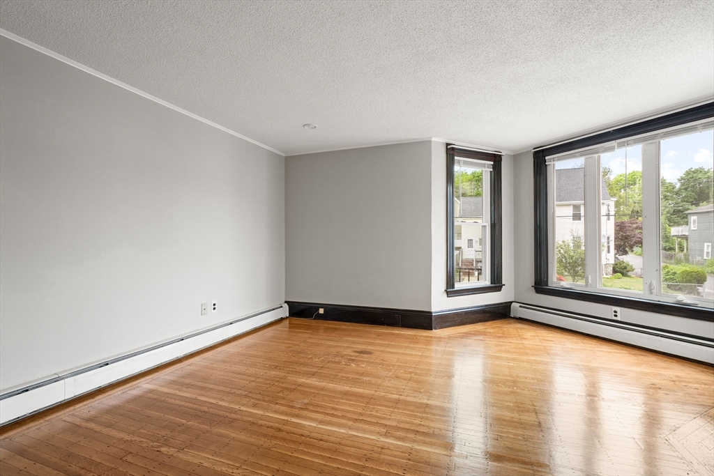 72 Wyoming Ave, Malden