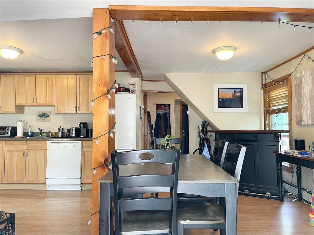 24 Jenkins St, South Boston