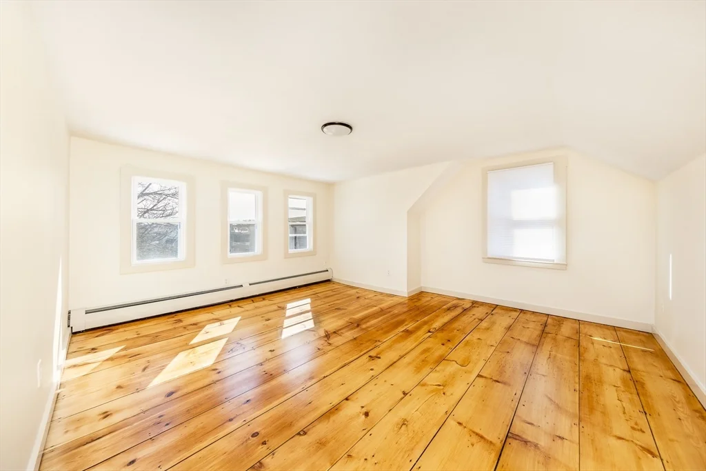 108 Washington St, Old Town