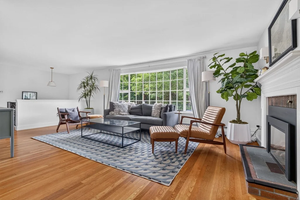 29 Brook St, Wellesley