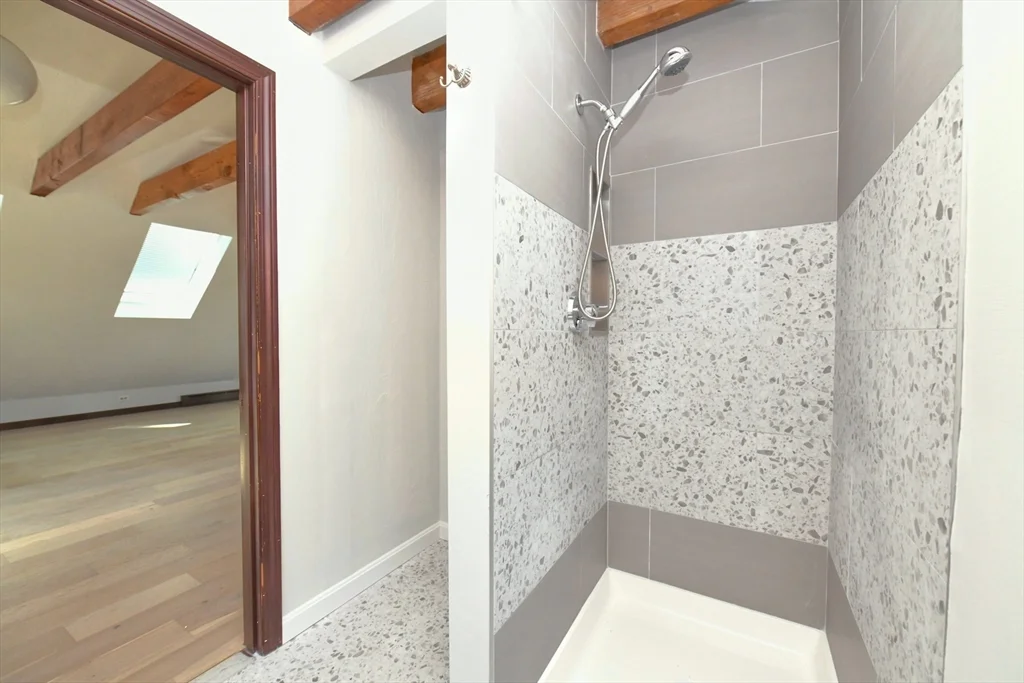 31 Ellisville Rd, Ellisville