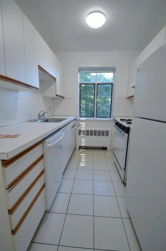 50 Alton Pl, Coolidge Corner