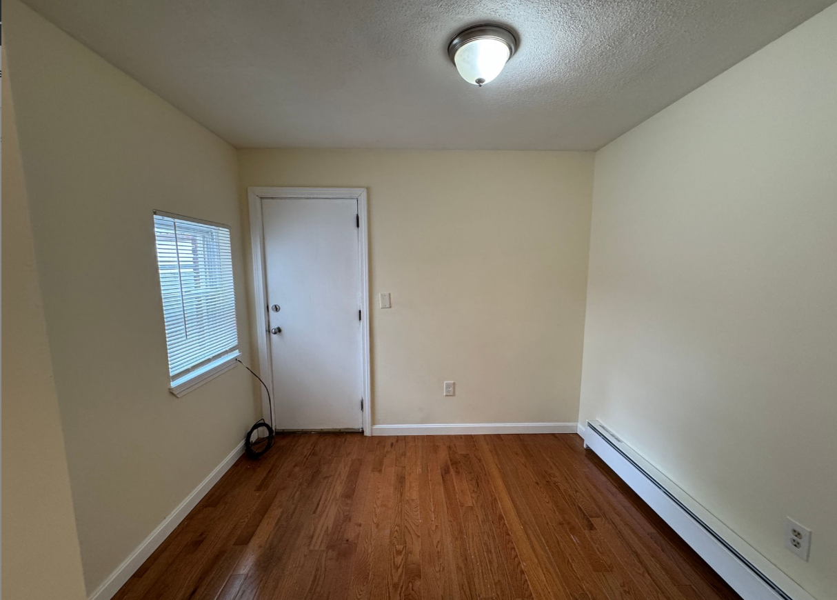 31 Chelsea St, East Boston