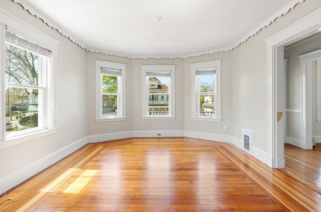 9-11 West St, Norwood