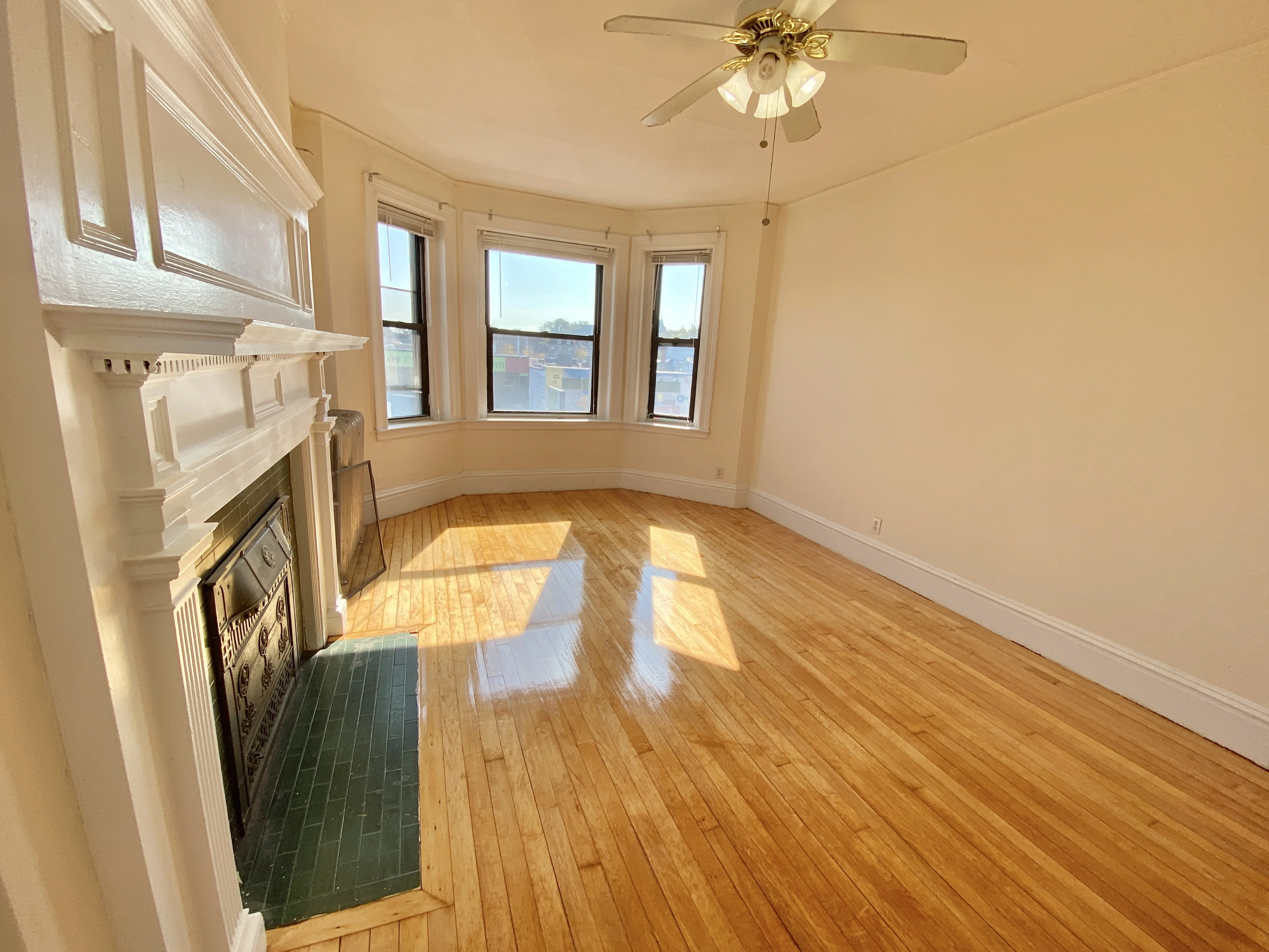 435 Cambridge St, Allston