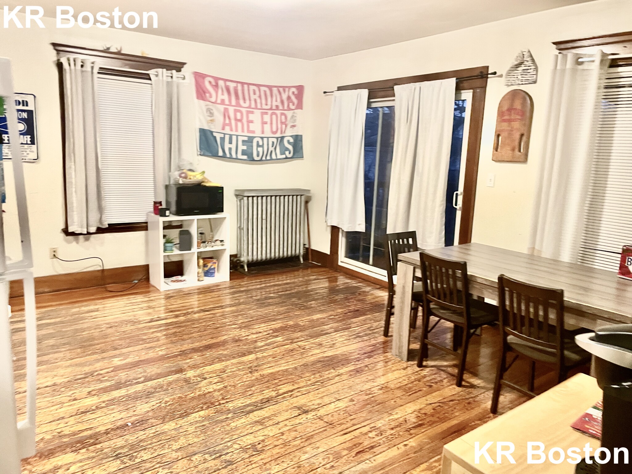 4 bed, 2 bath apartment for rent at 14 Gardner St Unit 1R, Allston — photo 4 of 4