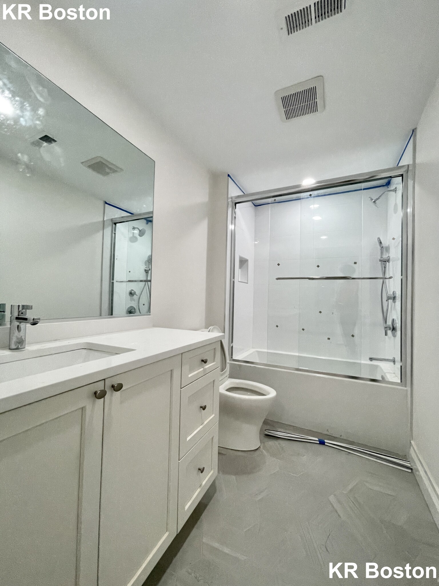 2 bed, 1 bath apartment for rent at 15 Mount Hood Rd Unit 6, Brighton — photo 2 of 5