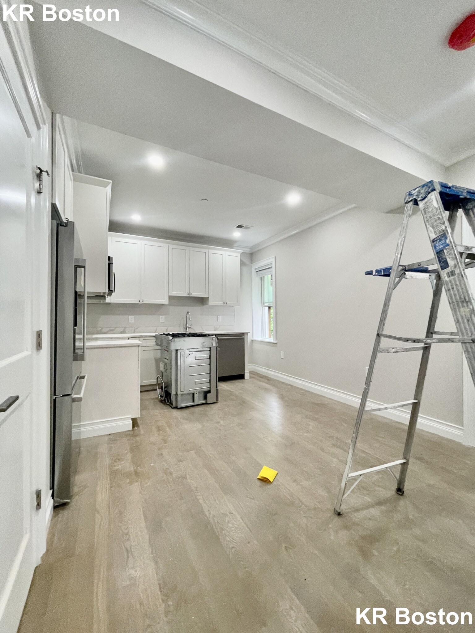 2 bed, 1 bath apartment for rent at 15 Mount Hood Rd Unit 6, Brighton — photo 5 of 5