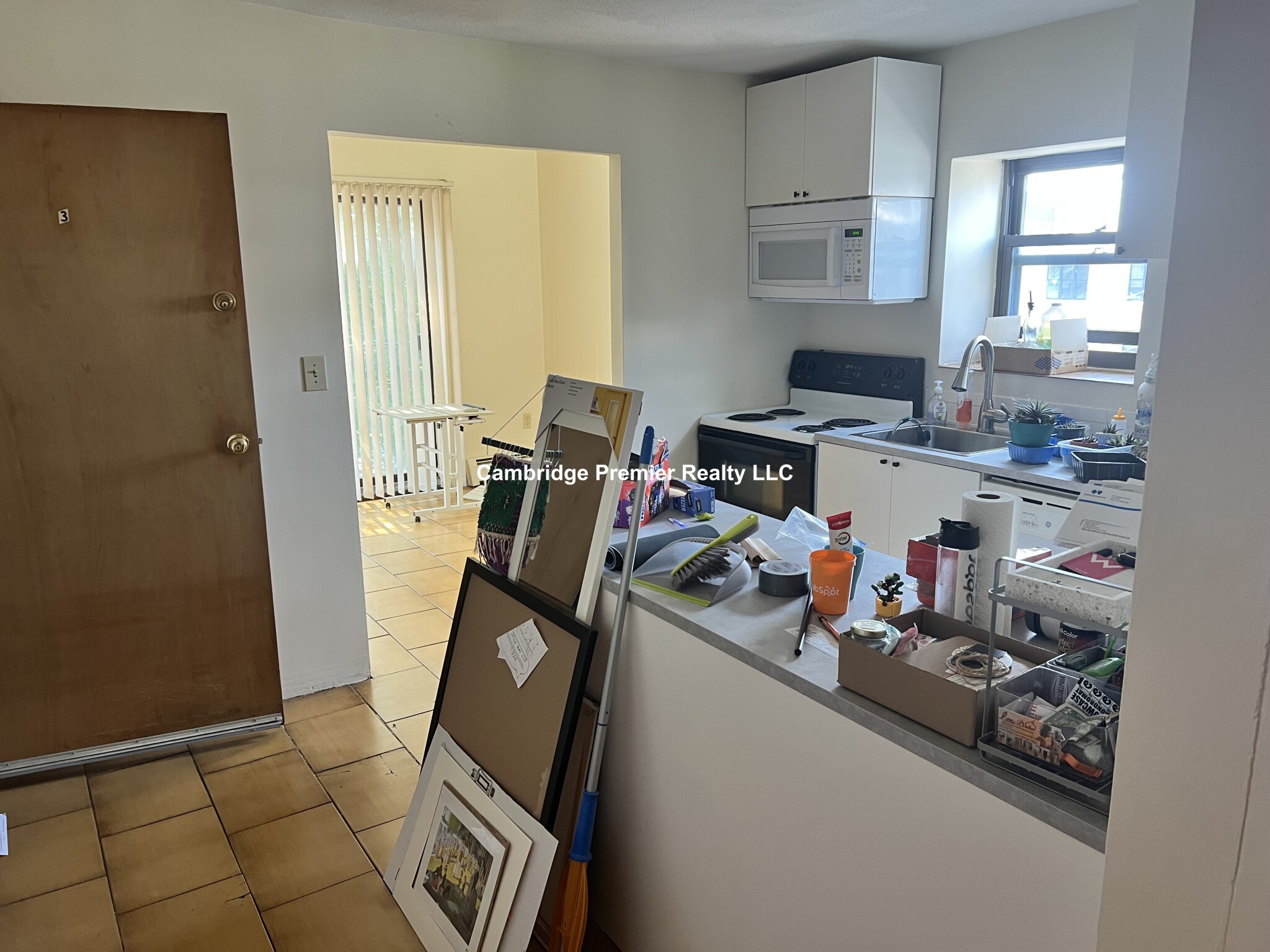 2 bed, 1 bath apartment for rent at 14 Spring St Unit 5, Spring Hill — photo 8 of 10
