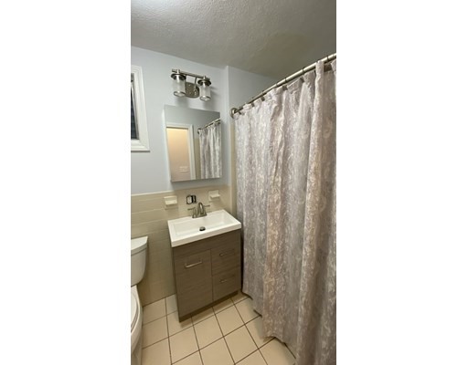 1 bed, 1 bath apartment for rent at 479 Sumner St Unit 2, East Boston — photo 22 of 29