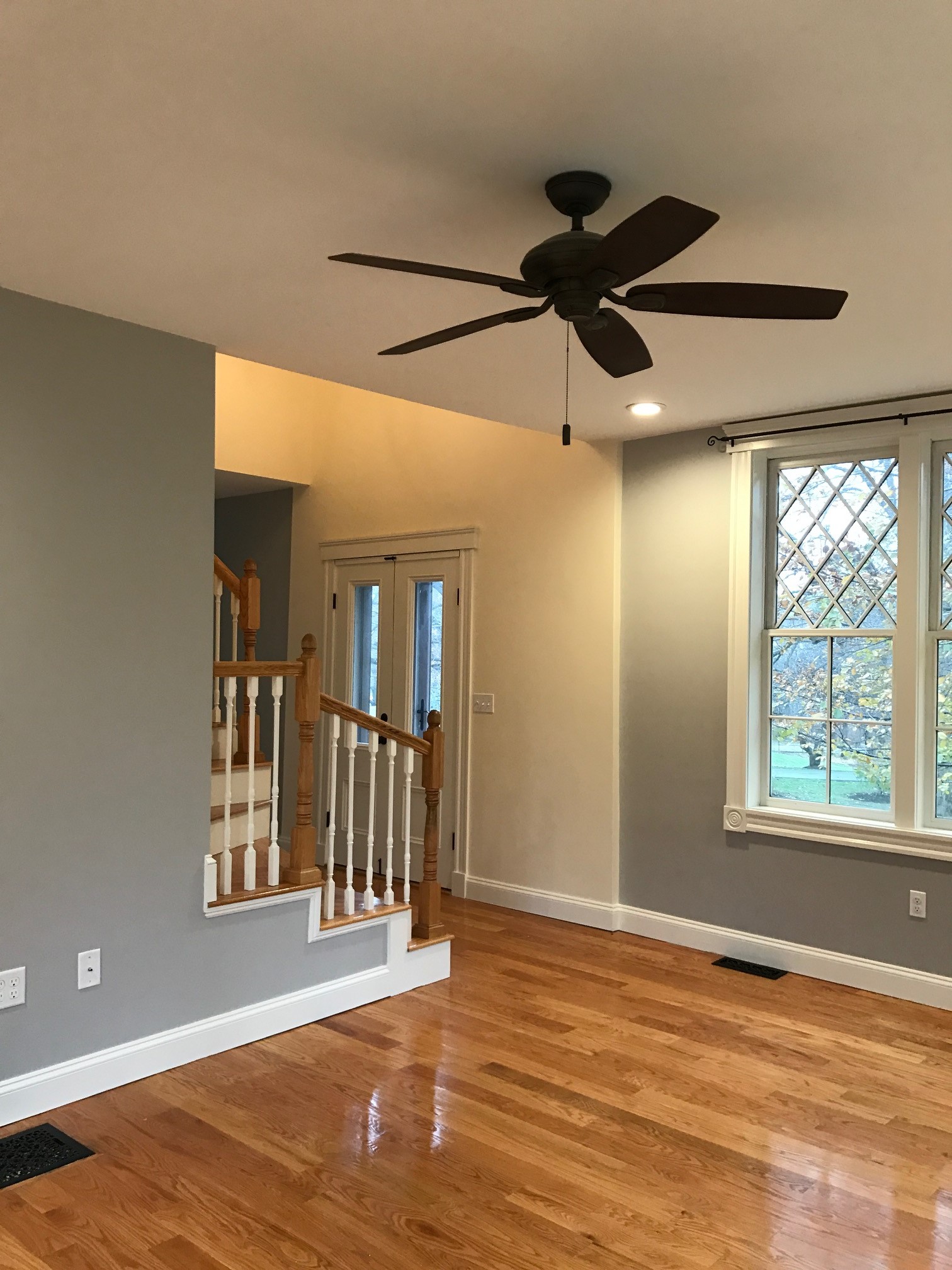 3 bed, 1.5 bath apartment for rent at 30 Grove Unit A, Salem — photo 7 of 21