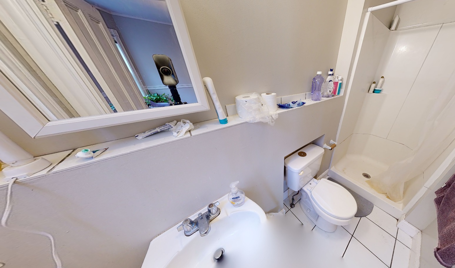 3.5 bed, 2 bath apartment for rent at 21 Sparks St Unit 1T, West Cambridge — photo 14 of 15