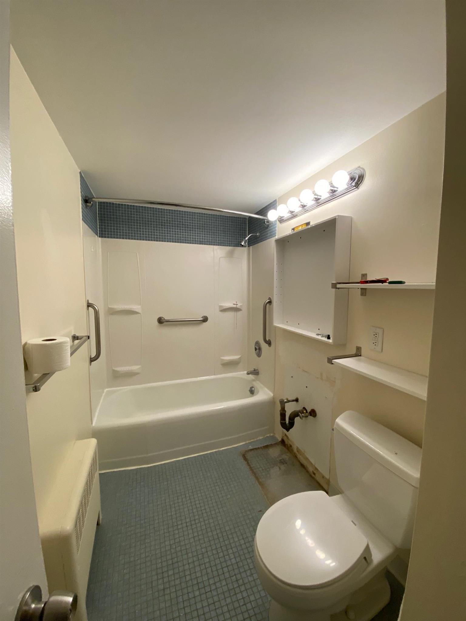 2 bed, 1 bath apartment for rent at 221 Mount Auburn St Unit 111, Harvard Square — photo 15 of 19