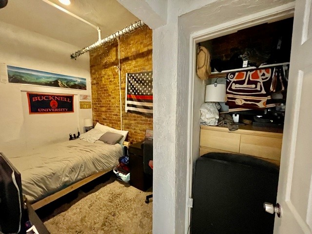 2.5 bed, 1 bath apartment for rent at 223 Endicott St Unit 4, North End — photo 14 of 16