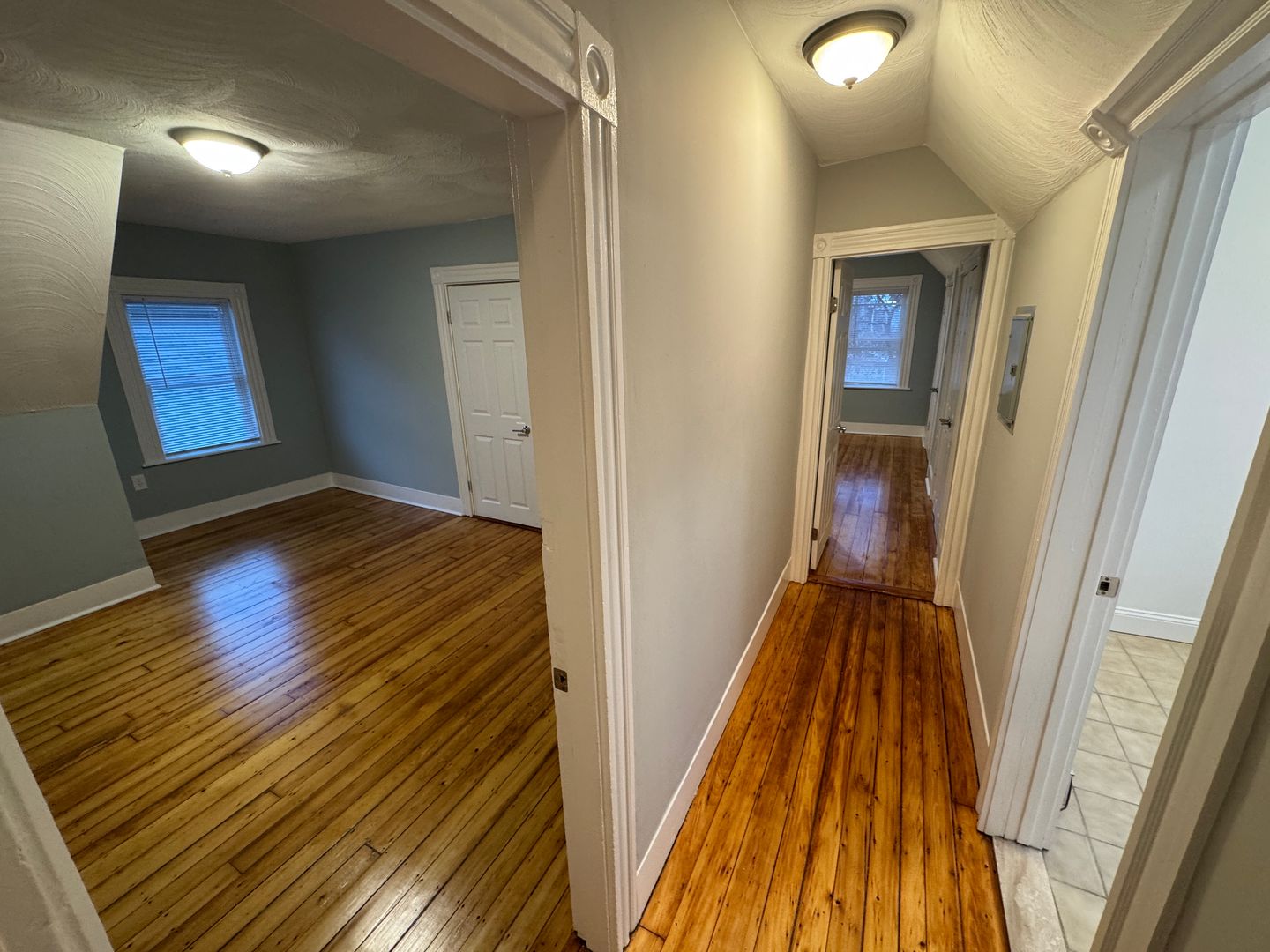 35 Cameron Ave, Teele Square