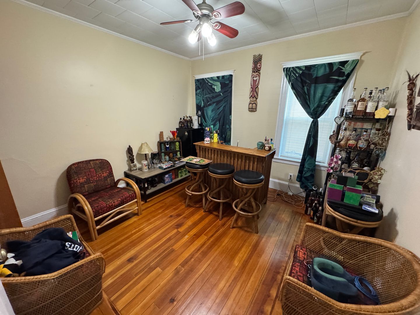 294 Highland Ave, Powder House Square