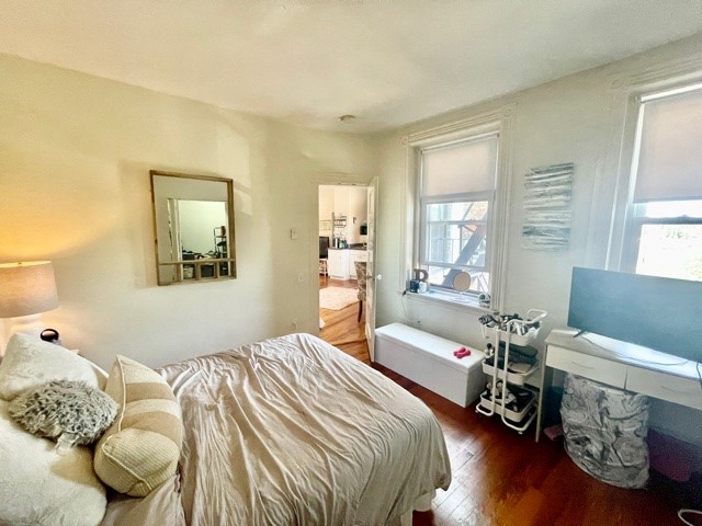 2 bed, 1 bath apartment for rent at 109 Charter St Unit 2, North End — photo 14 of 20