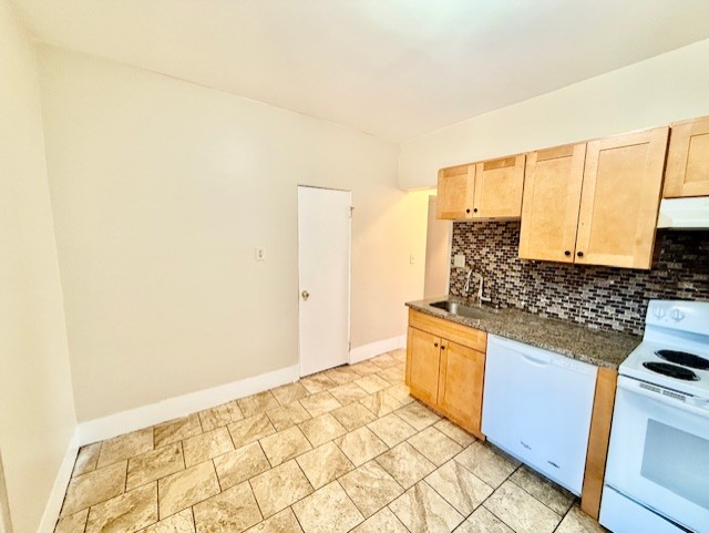 1408 Commonwealth Ave, Brighton