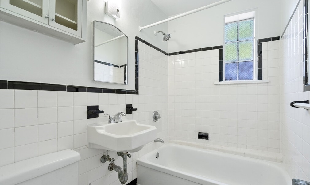 50 Follen St, Neighborhood Nine