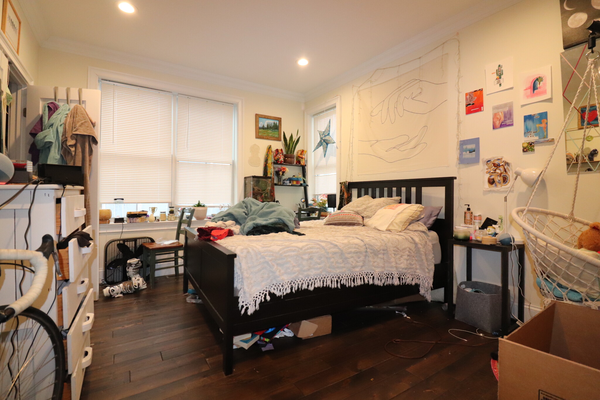 4 bed, 2 bath apartment for rent at 140 Minden St Unit 2A, Jamaica Plain — photo 16 of 21