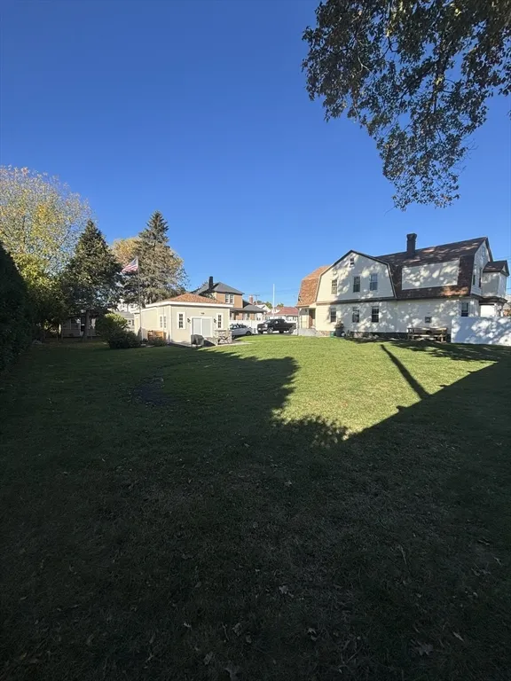 460 Burncoat, Burncoat