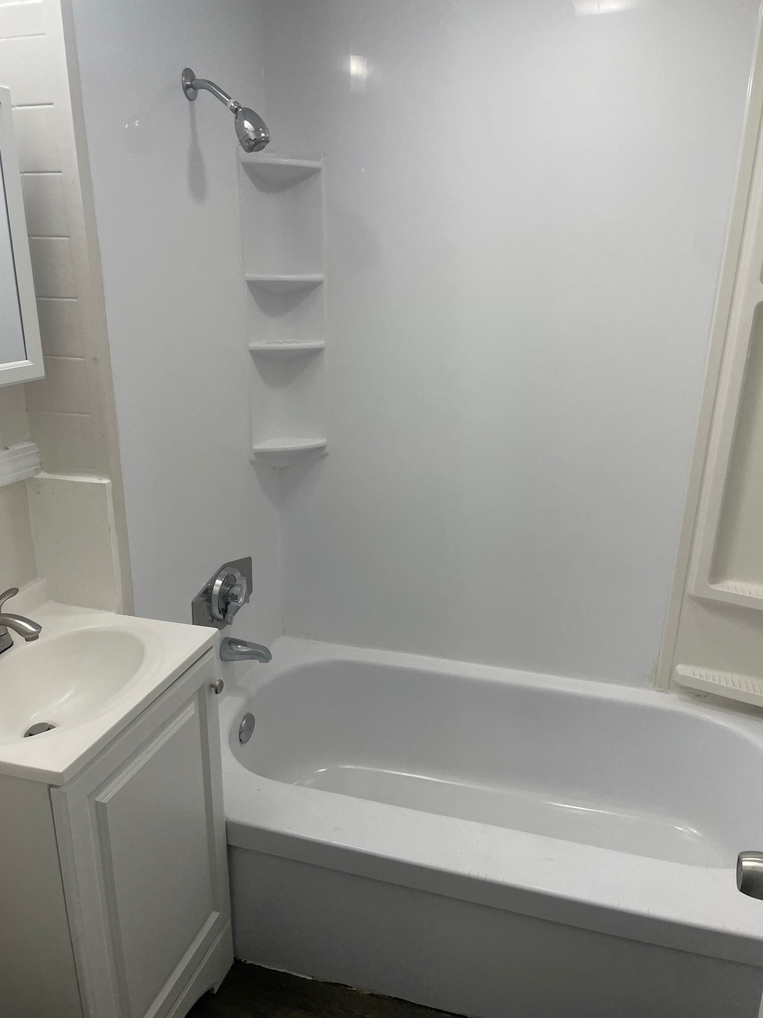 182 Walnut Ave, Roxbury