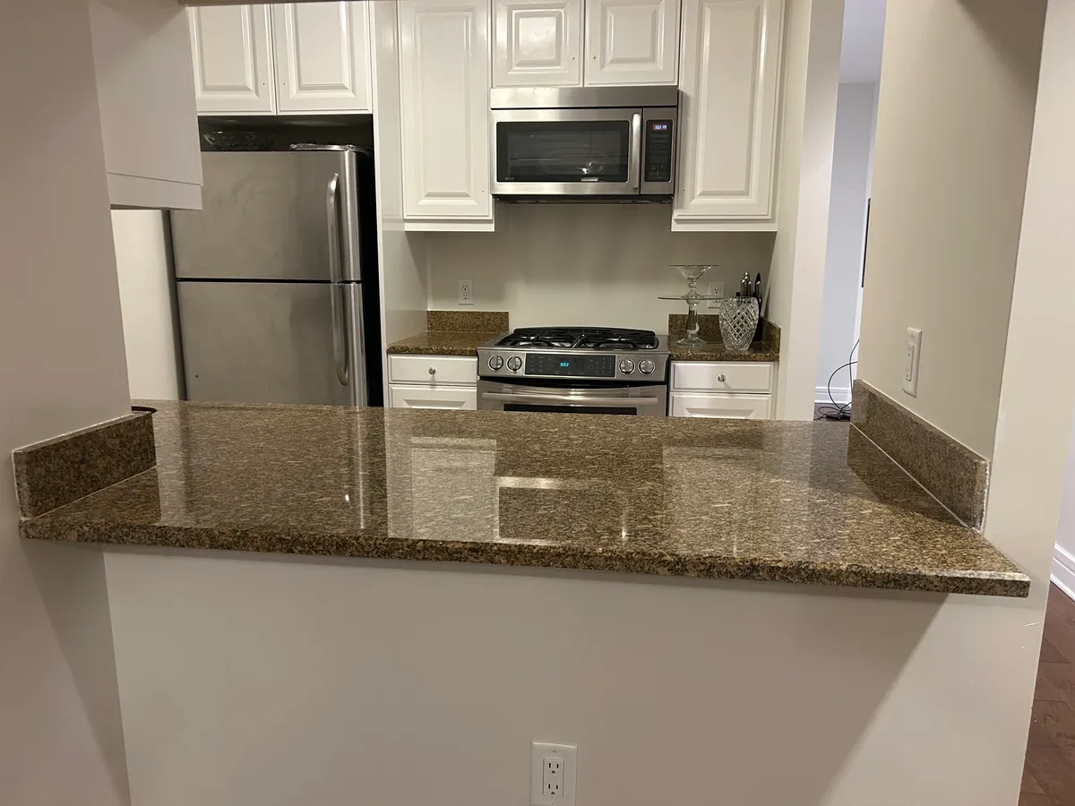 3 Avery St, Downtown