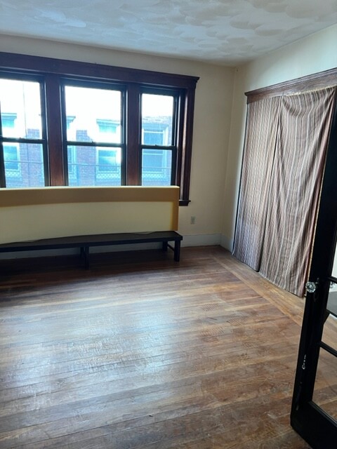 110 Central St, Powder House Square