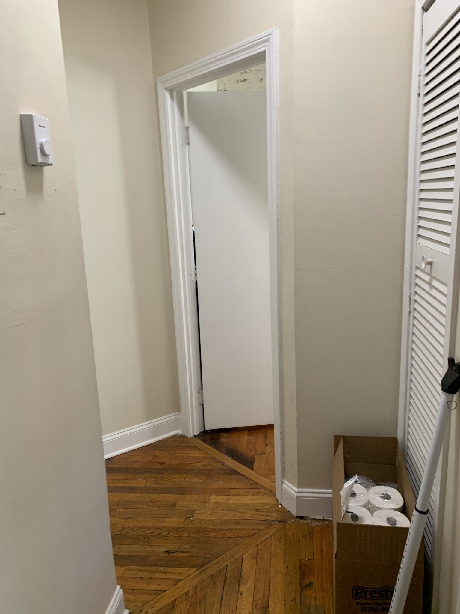 896 Huntington Ave, Mission Hill