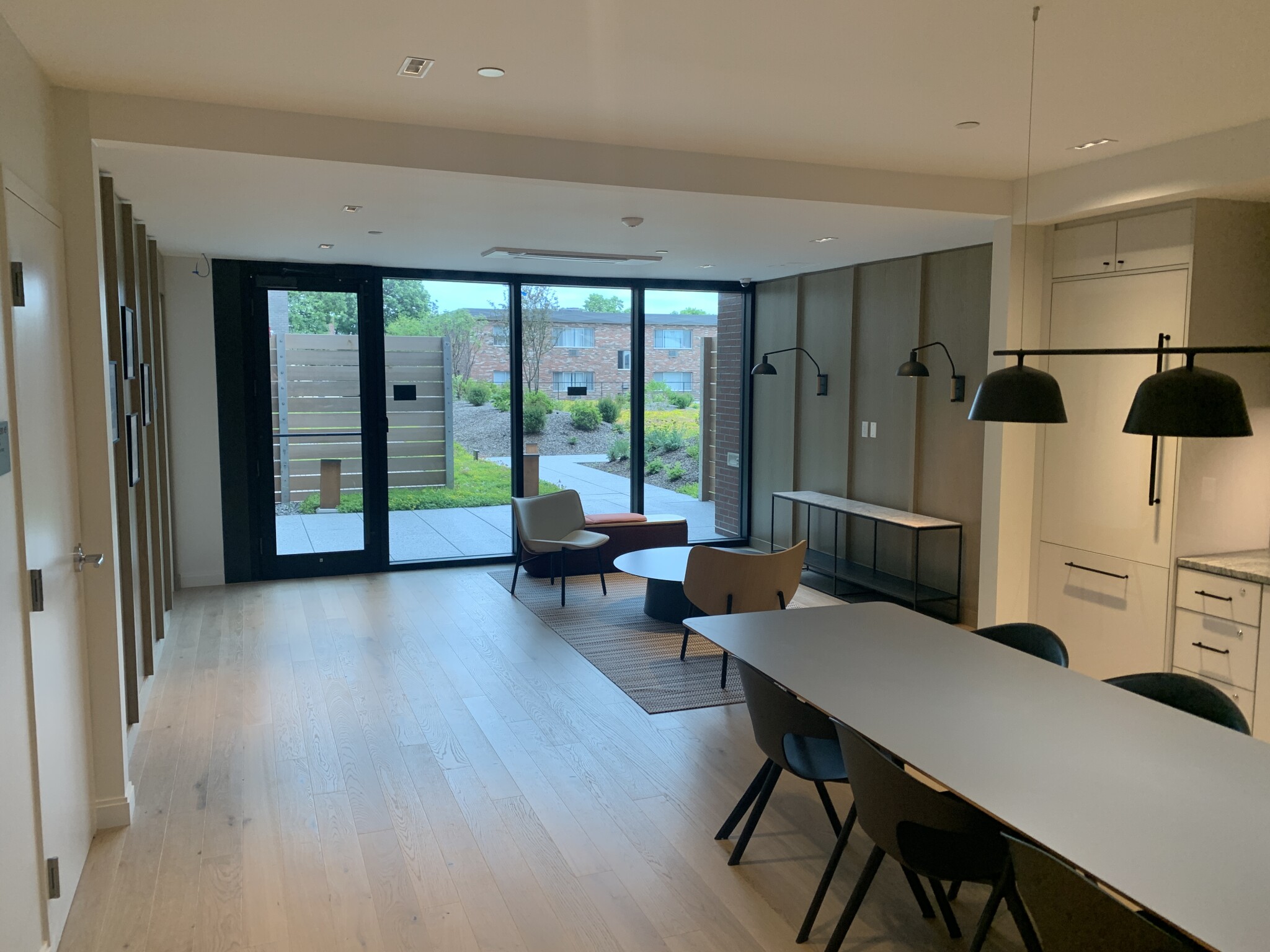 55 Brighton Ave, Allston