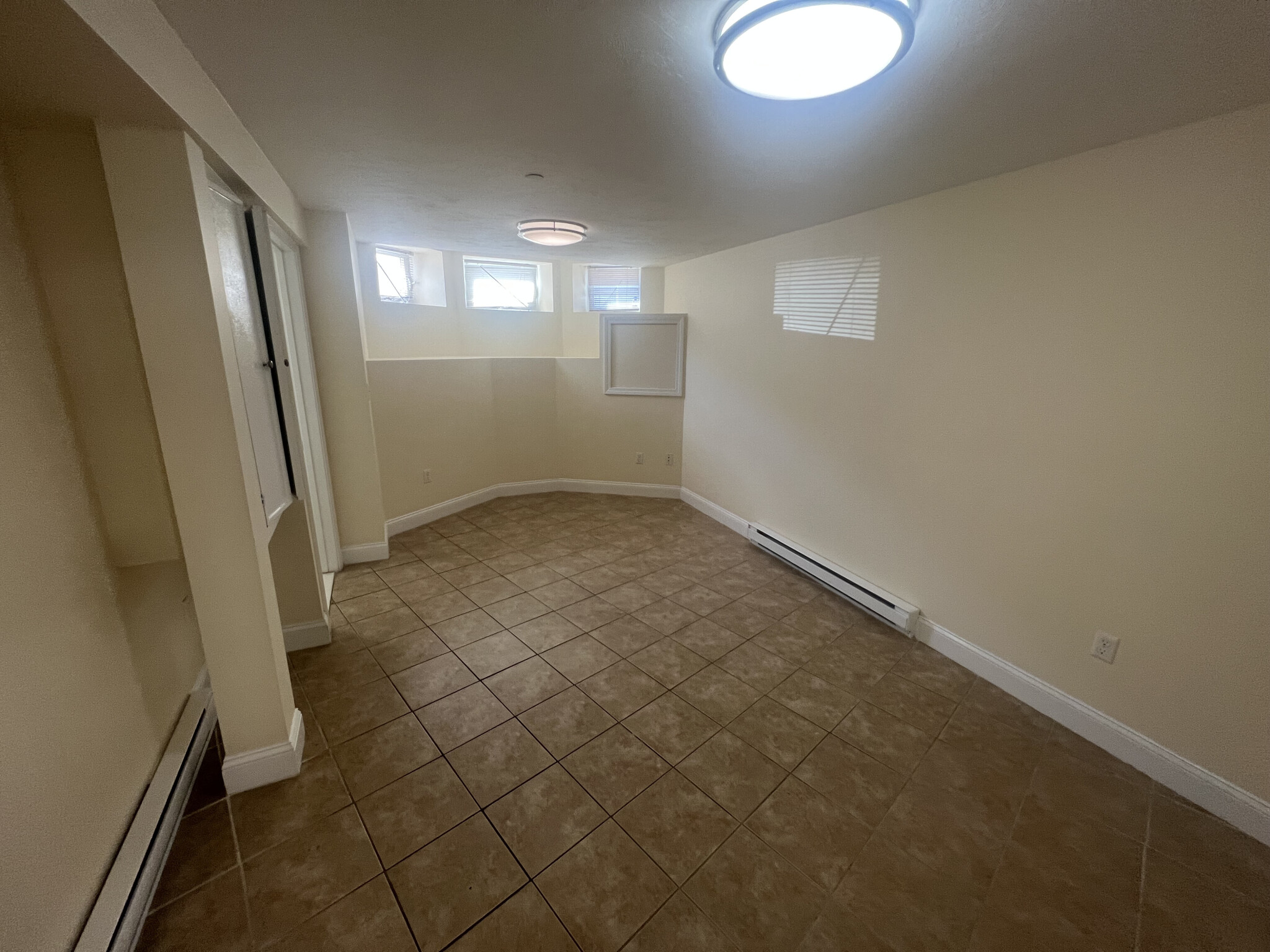 895 Huntington Ave, Mission Hill