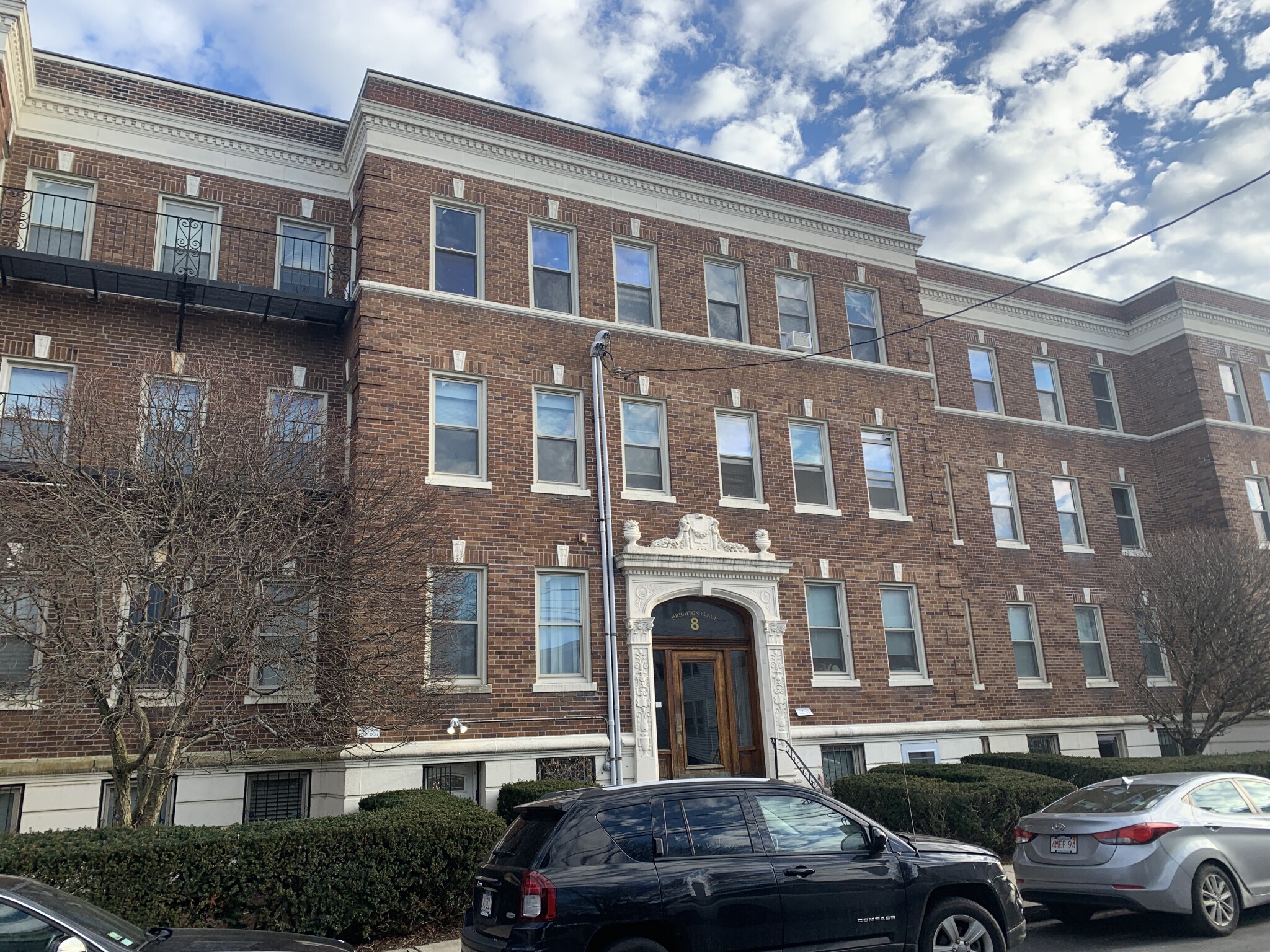 1 split bed, 1 bath apartment for rent at 8 Ransom Rd Unit 12, Brighton