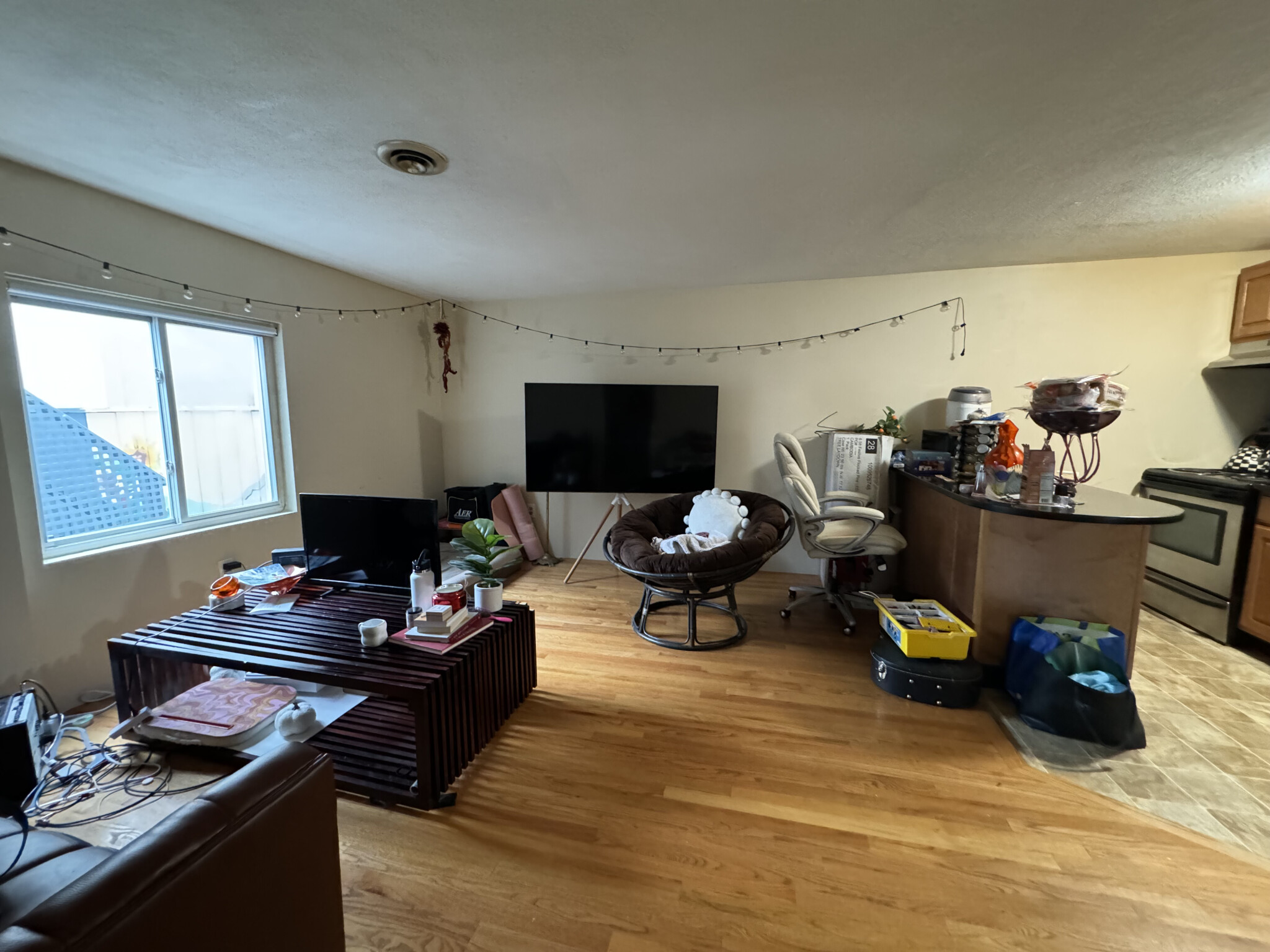 385 Dorchester St, South Boston