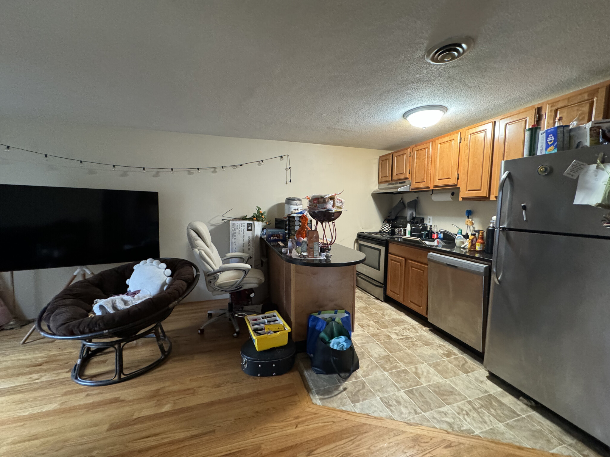 385 Dorchester St, South Boston