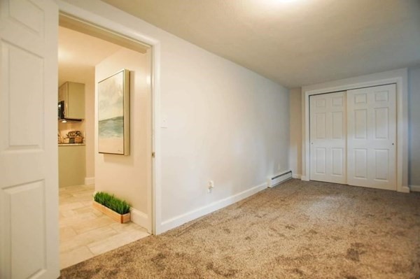 3 bed, 2 bath apartment for rent at 141 Chiswick Rd Unit 2, Brighton — photo 9 of 16