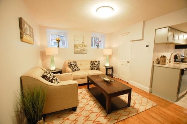3 bed, 2 bath apartment for rent at 141 Chiswick Rd Unit 2, Brighton — photo 12 of 16