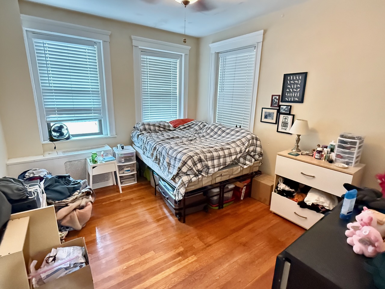 2003 Commonwealth Ave, Brighton