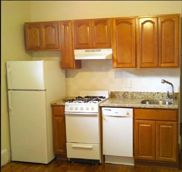 3 bed, 1.5 bath apartment for rent at 1412 Commonwealth Ave Unit 10, Brighton — photo 2 of 3